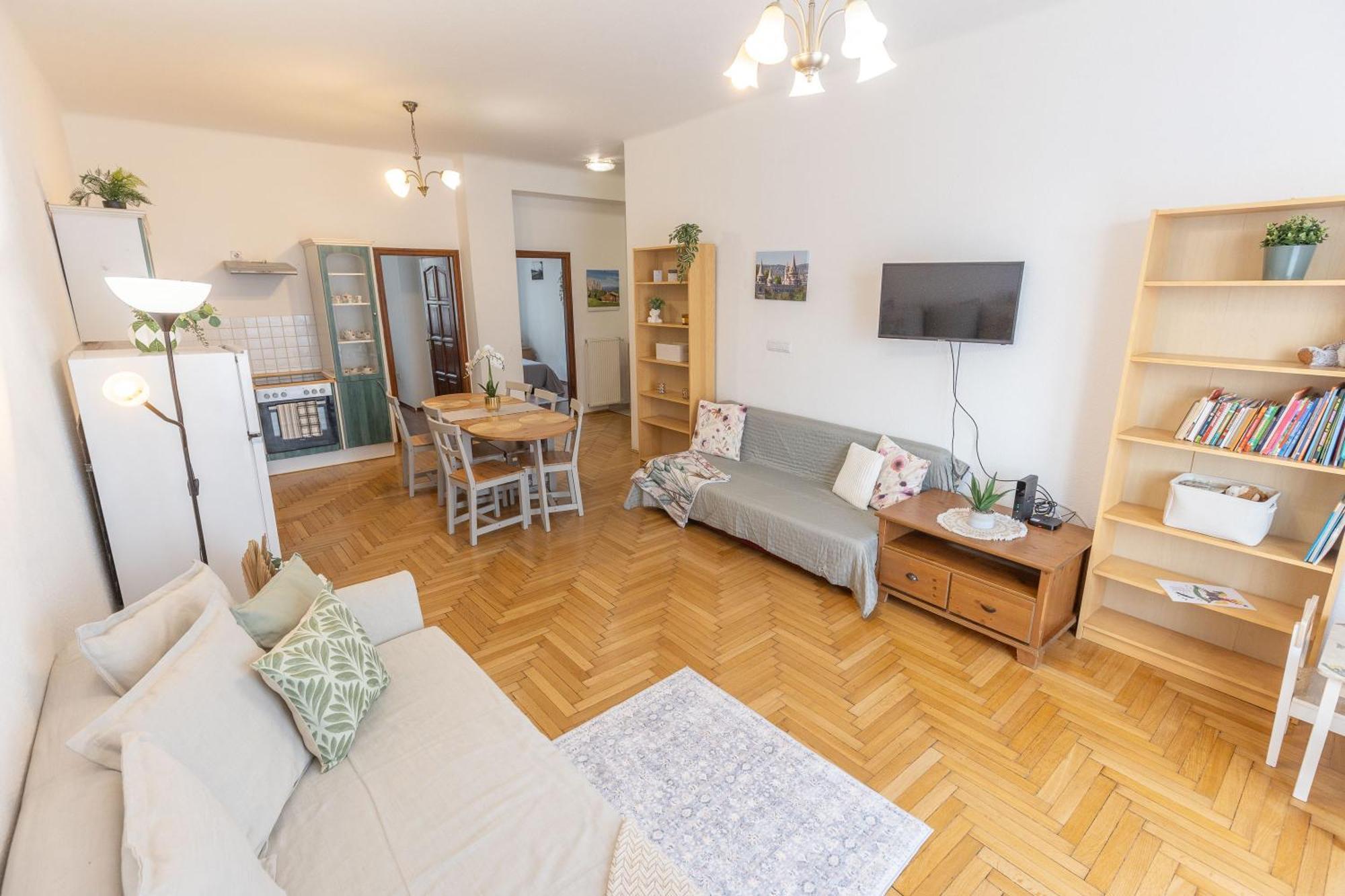 Riverside Balcony Apartment With View To Danube Budapeszt Zewnętrze zdjęcie